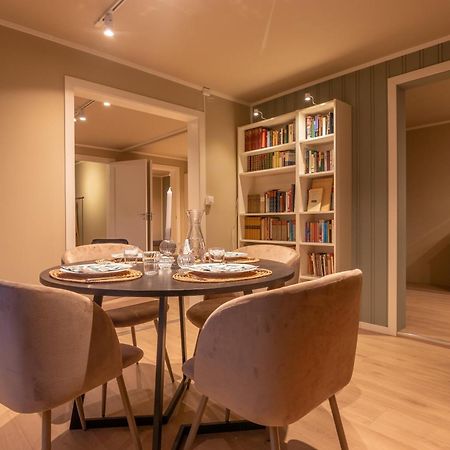 Cozy And Spacious Apartment In City Centre Tromsø Extérieur photo