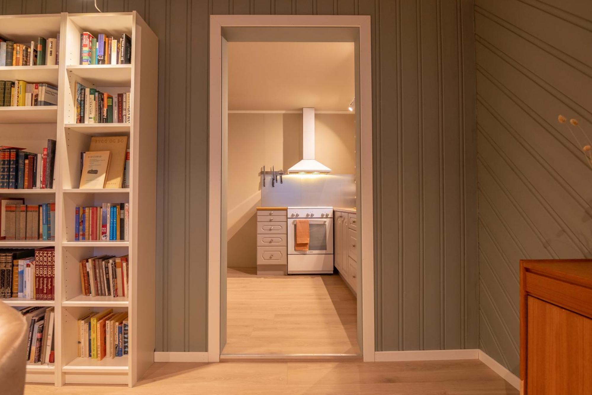 Cozy And Spacious Apartment In City Centre Tromsø Extérieur photo