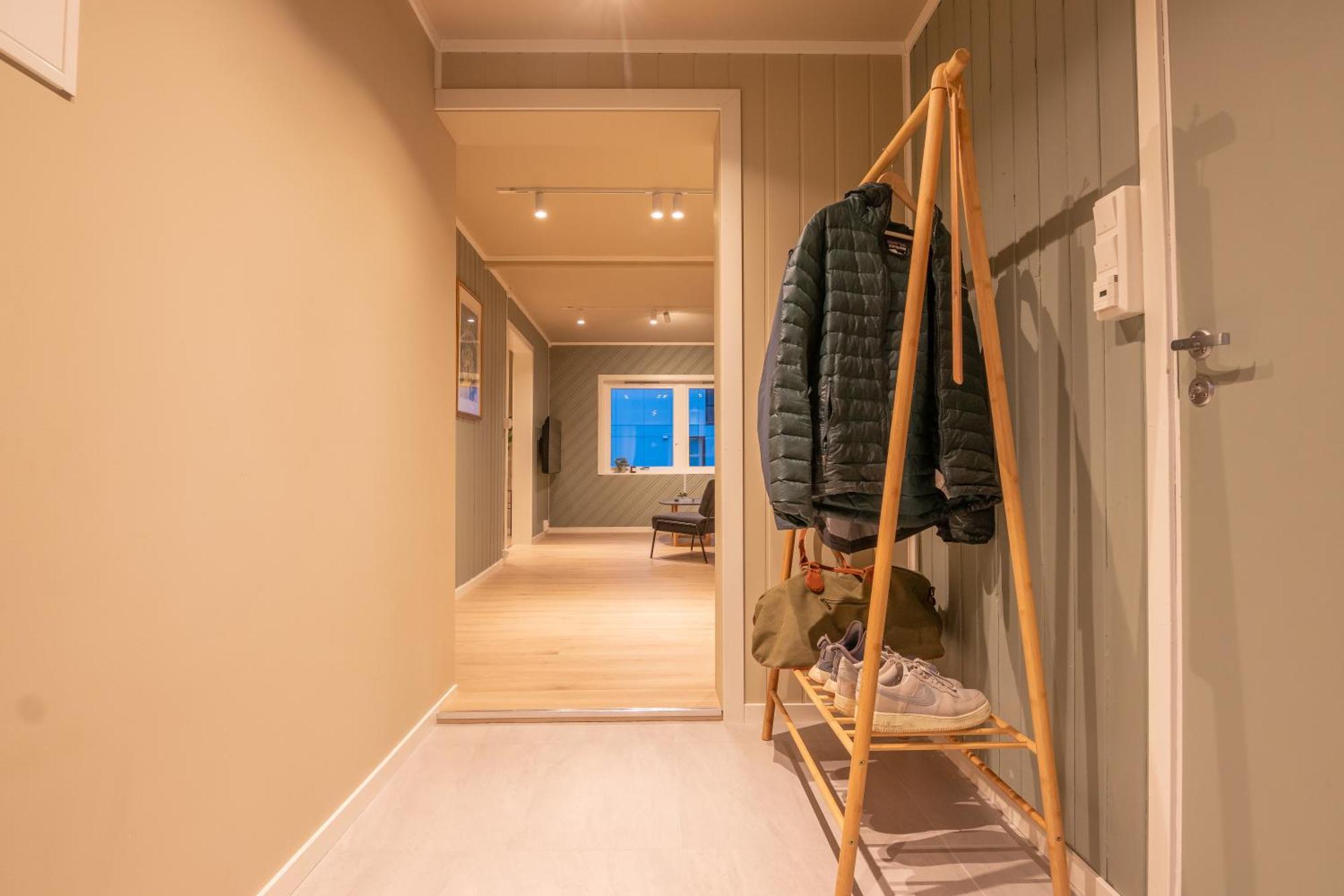 Cozy And Spacious Apartment In City Centre Tromsø Extérieur photo